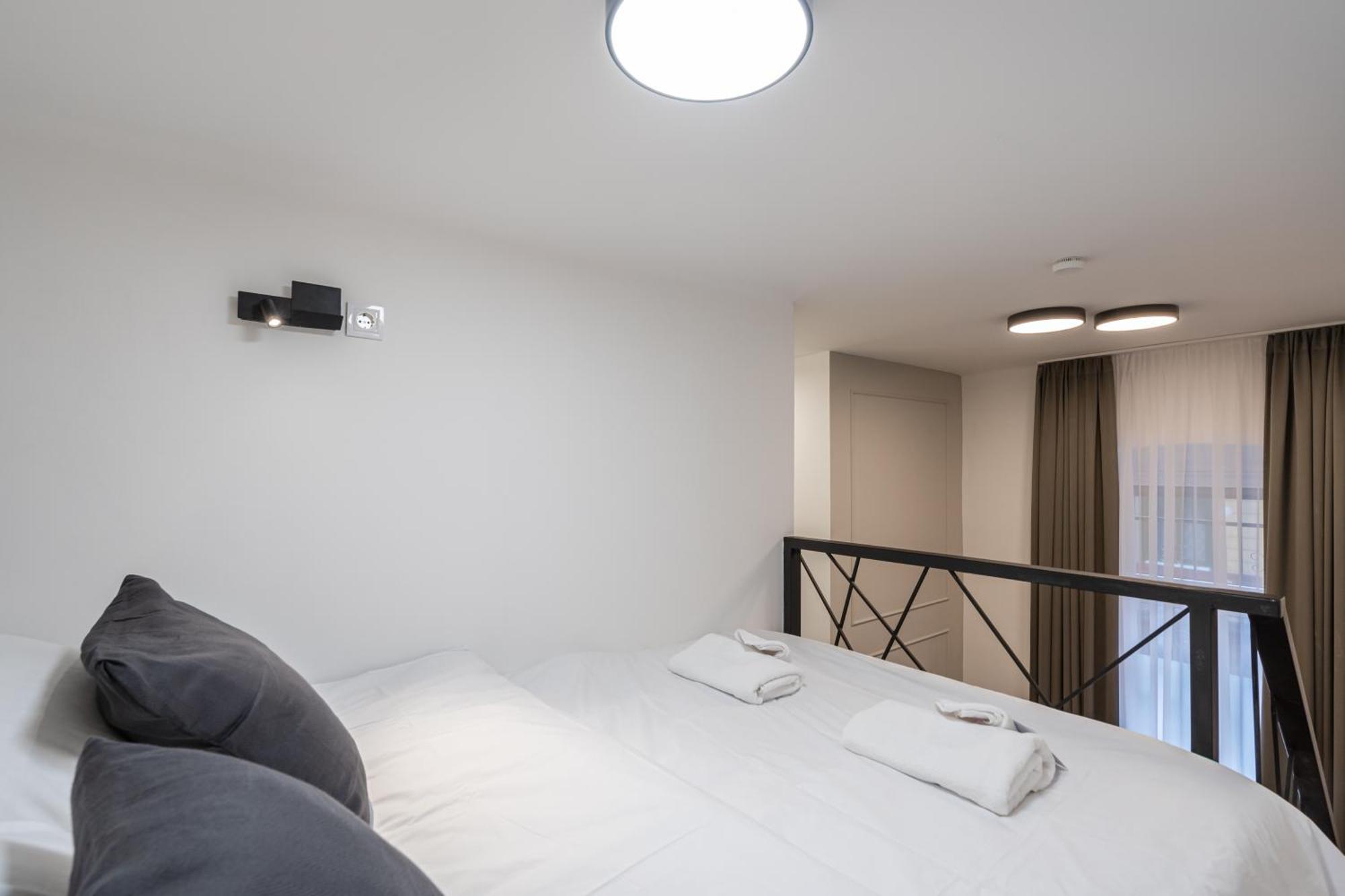 K33- Boutique Apartments, Best Location, By Bqa 布达佩斯 外观 照片