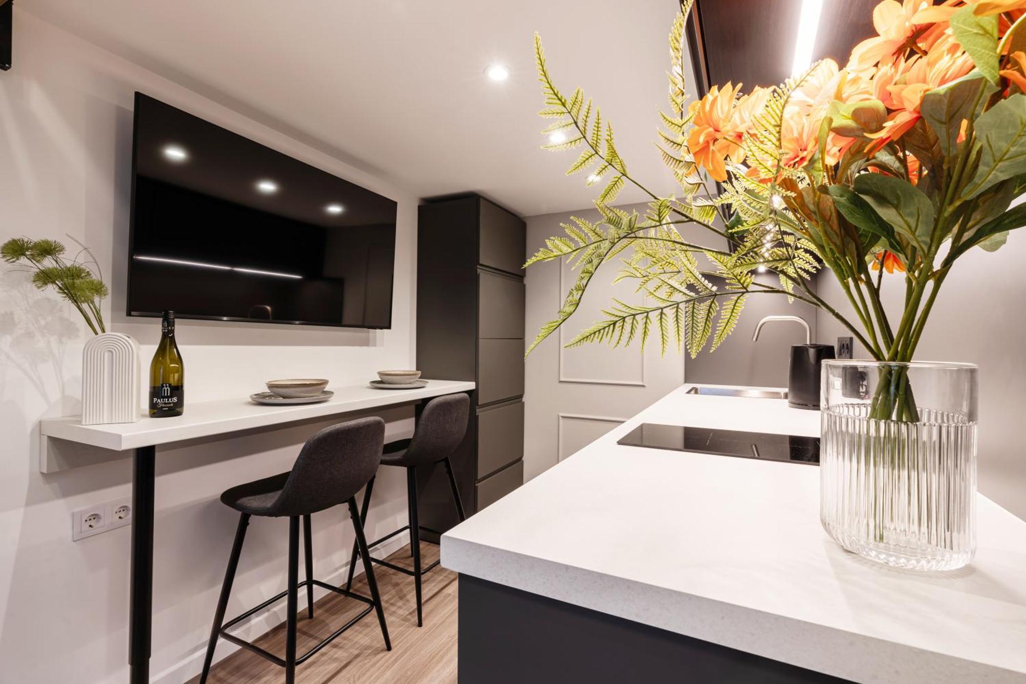 K33- Boutique Apartments, Best Location, By Bqa 布达佩斯 外观 照片
